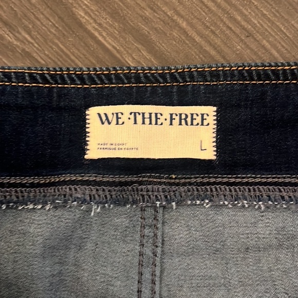 🛑SOLD🛑NWOT Free People We The Free In My Feelings Crop Flare Jeans Large/XL - Picture 7 of 9